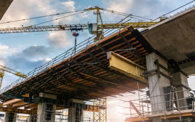 Structure of concrete and iron that will be the base of a bridge